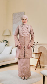 Kebaya Calla